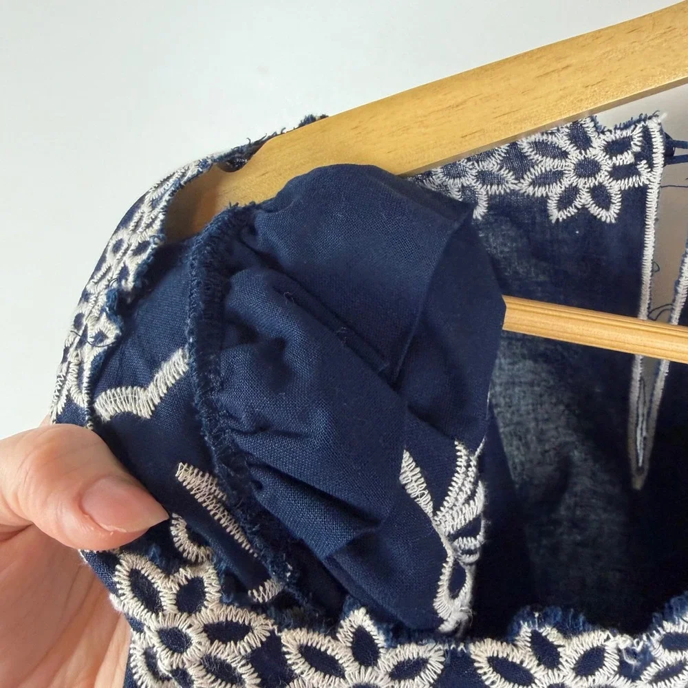 Cato Floral Embroidered Boho Blouse Size 22/24W Navy Cotton Ramie Cottage Chic - Picture 3 of 9